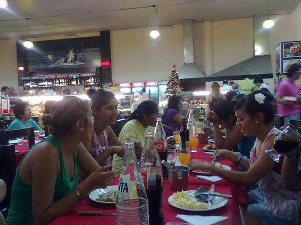 CENA DE LAS CAMPEONAS